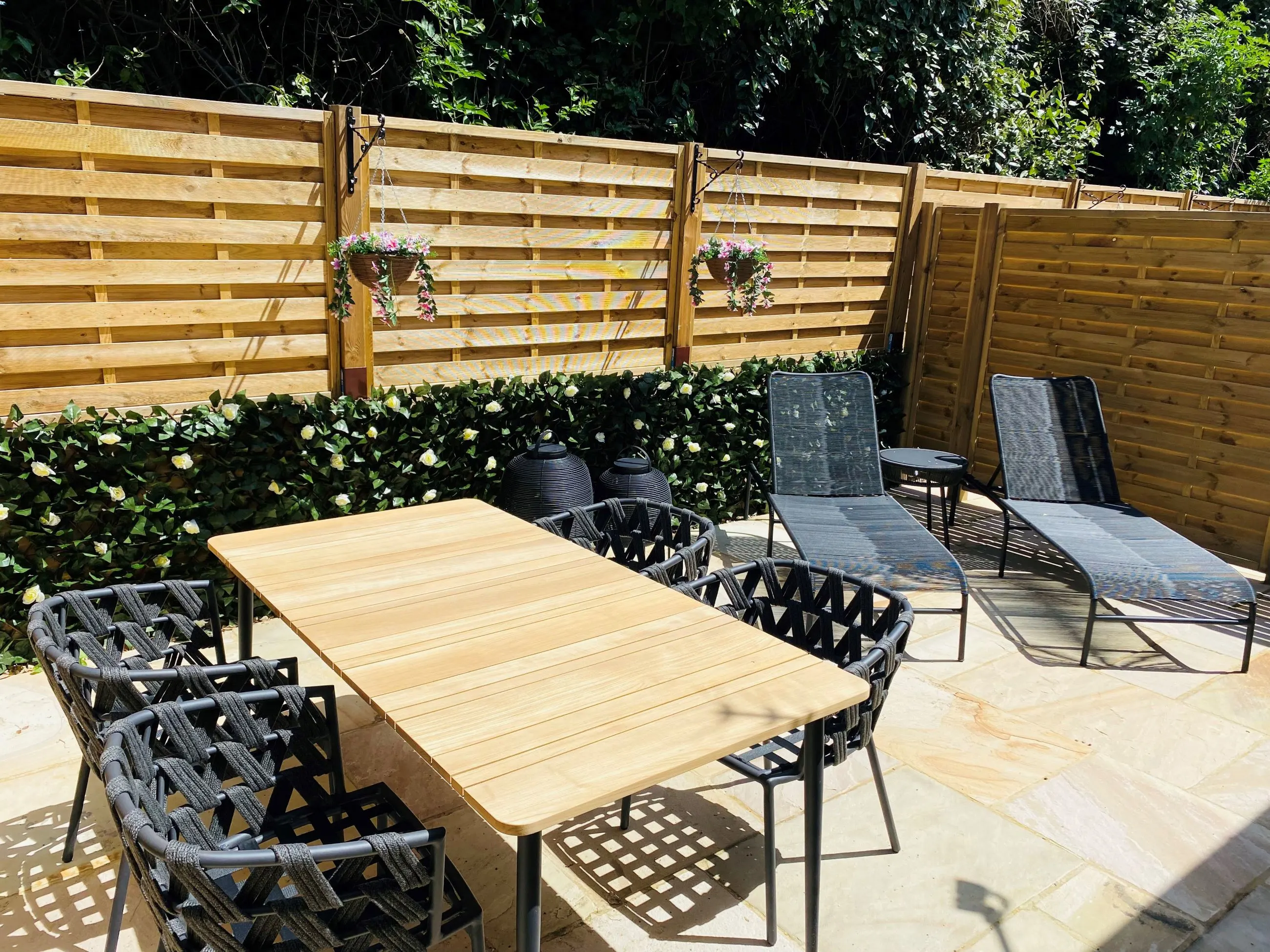 Outside patio with seating